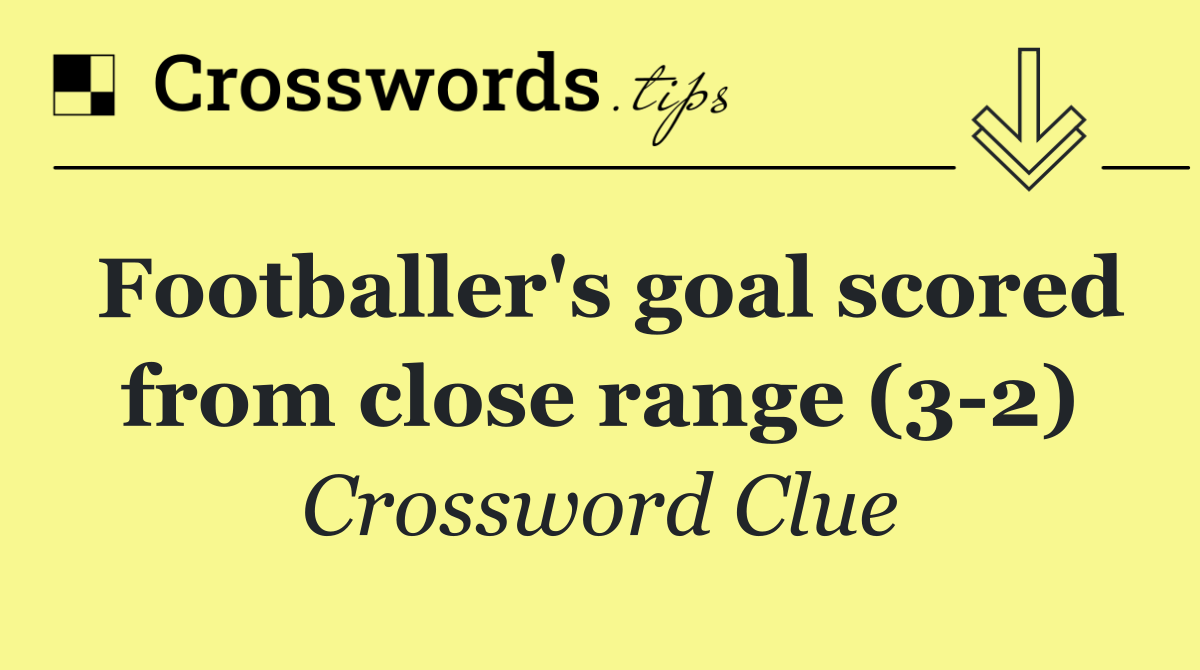 Footballer's goal scored from close range (3 2)